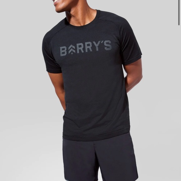 Men’s Large, Lululemon Black Metal Vent Tee MSRP $78 - Picture 2 of 7